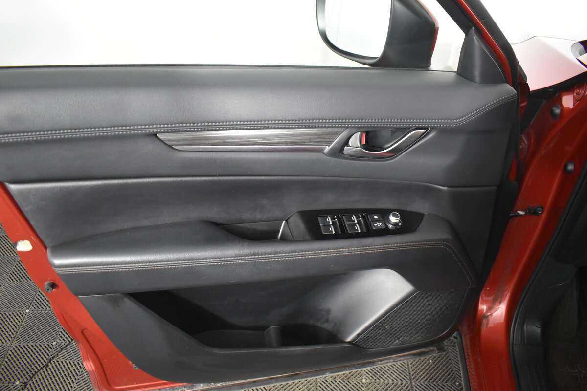 Б/У Мазда Ц-Икс-5 2019 года. Фото: #14