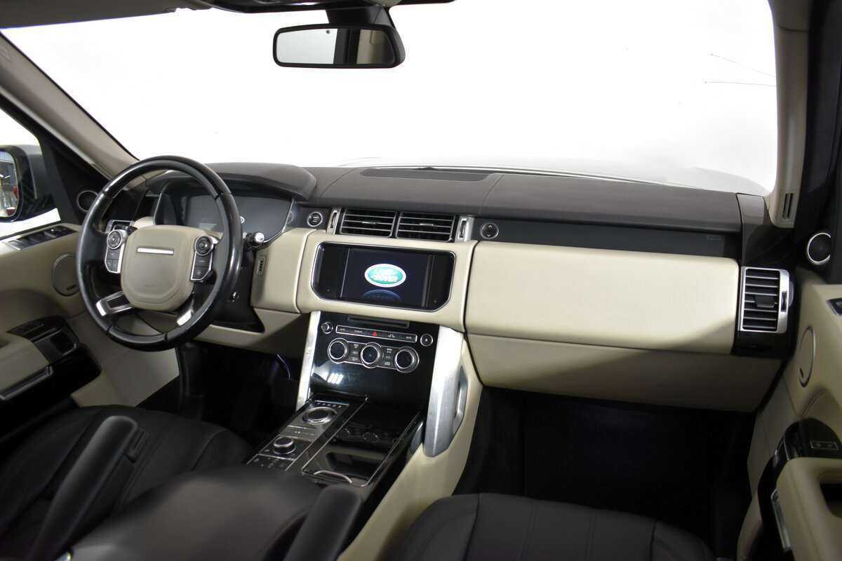 Б/У Лэнд Ровер Рэнж Ровер 2015 года. Фото: #11