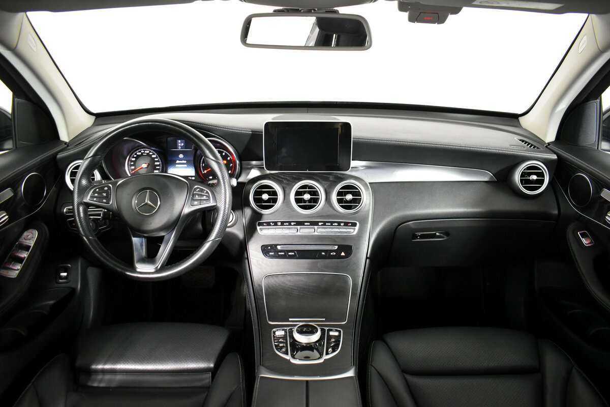 Б/У Мерседес-Бенц ГЛЦ 2018 года. Фото: #8