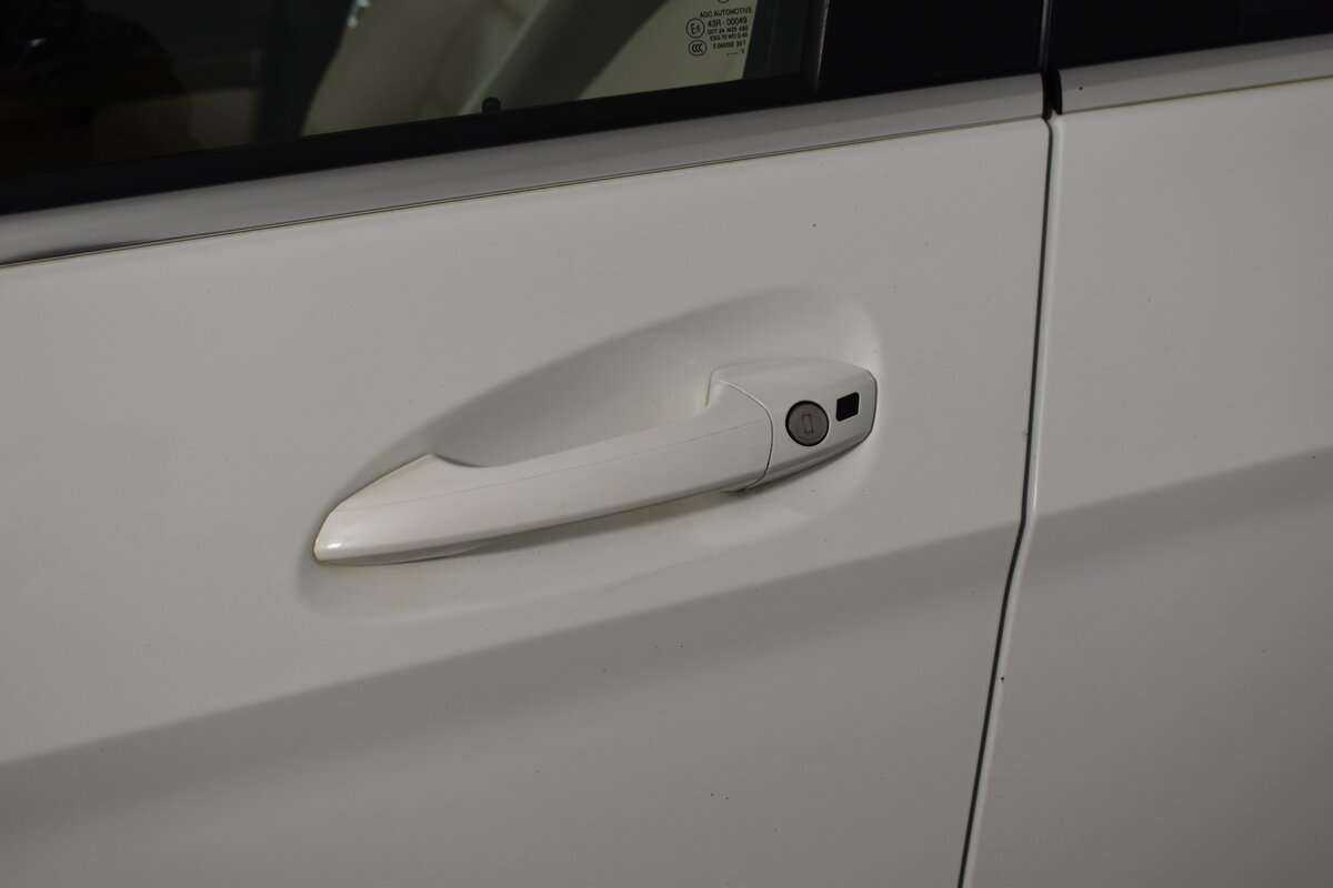 Б/У Мерседес-Бенц ГЛК-Класс 2013 года. Фото: #12