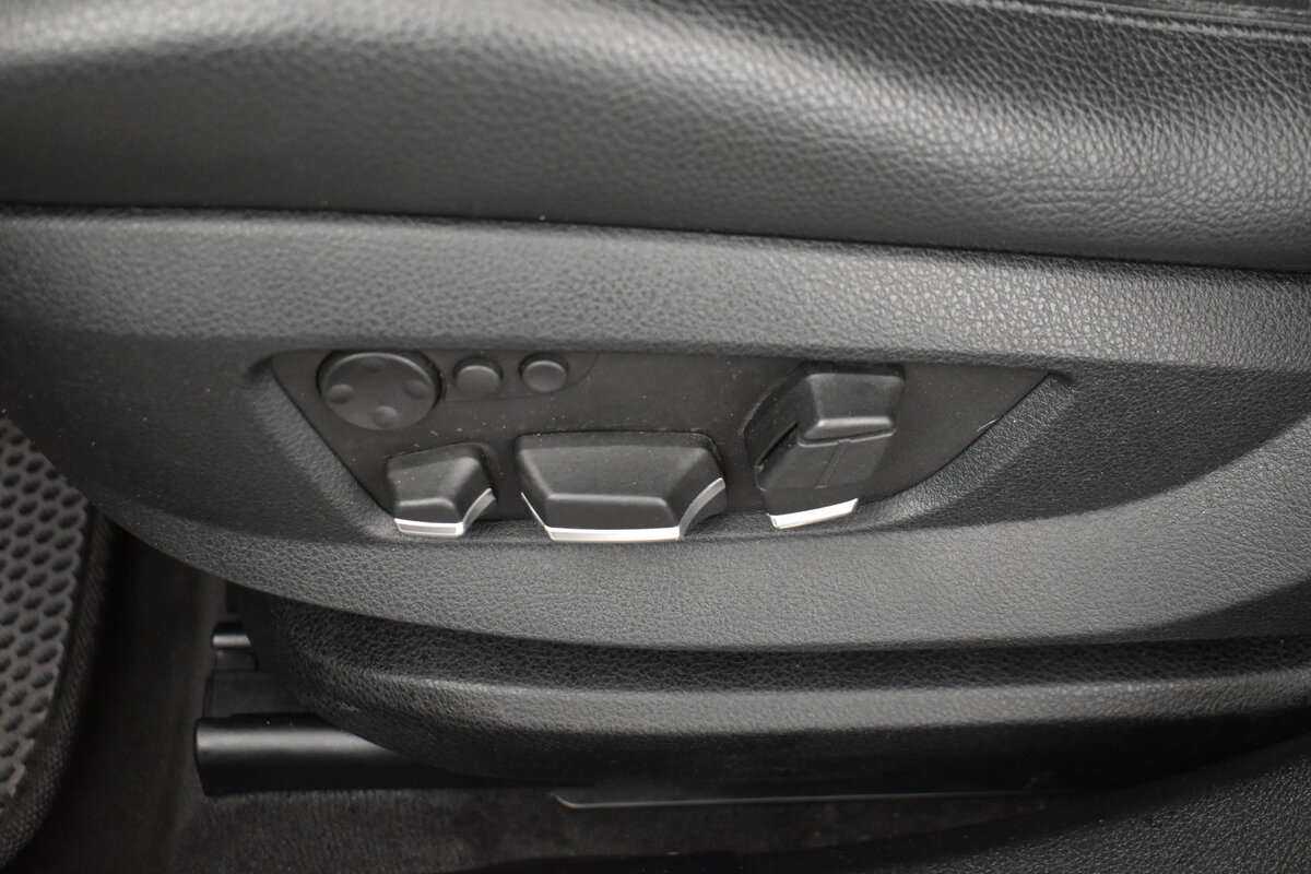 Б/У БМВ 5 серии 2010 года. Фото: #8