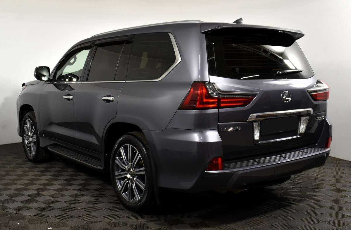 Б/У Лексус Л-Икс 2016 года. Фото: #5
