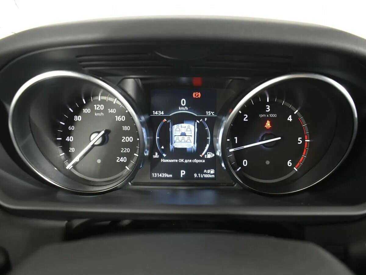 Б/У Лэнд Ровер Дискавери 2018 года. Фото: #16