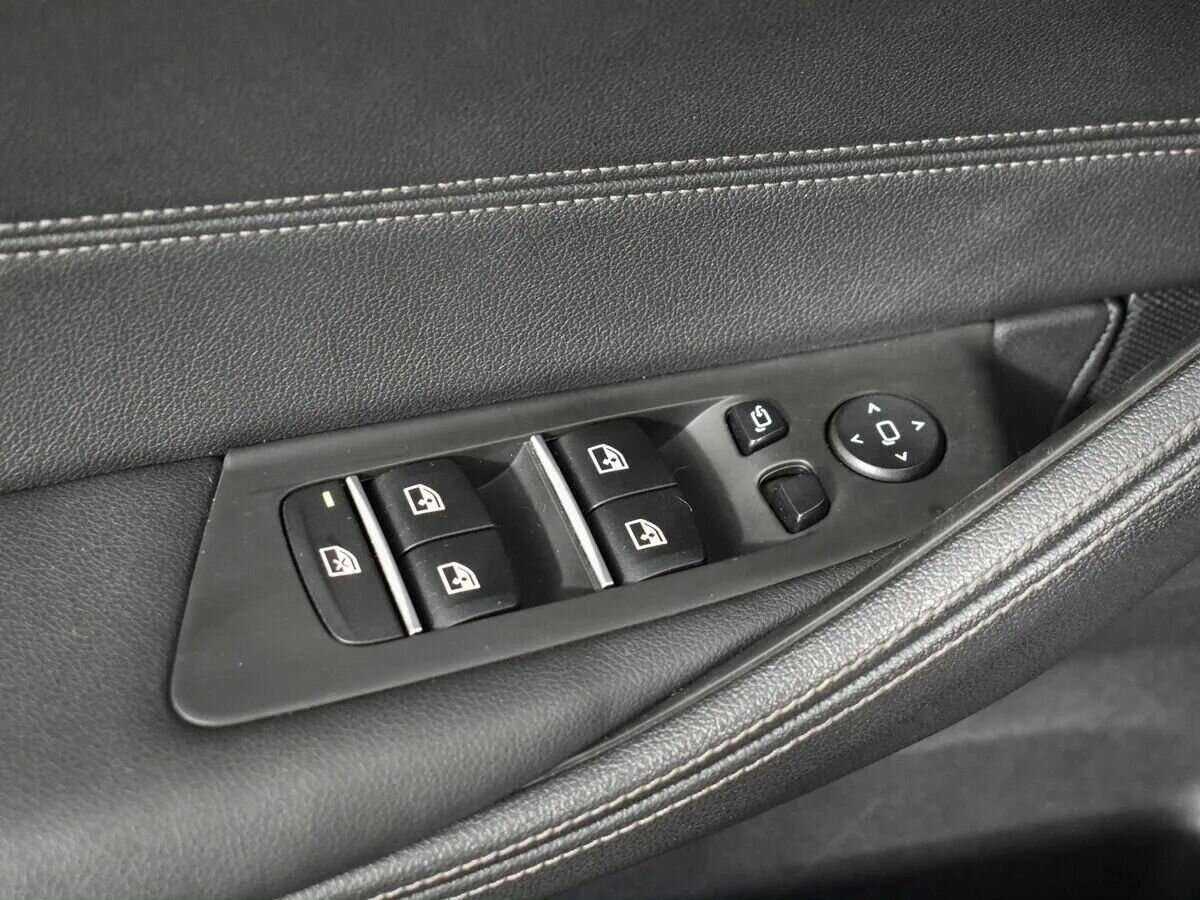 Б/У БМВ 5 серии 2020 года. Фото: #4