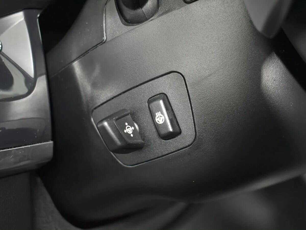 Б/У БМВ Икс6 2018 года. Фото: #15