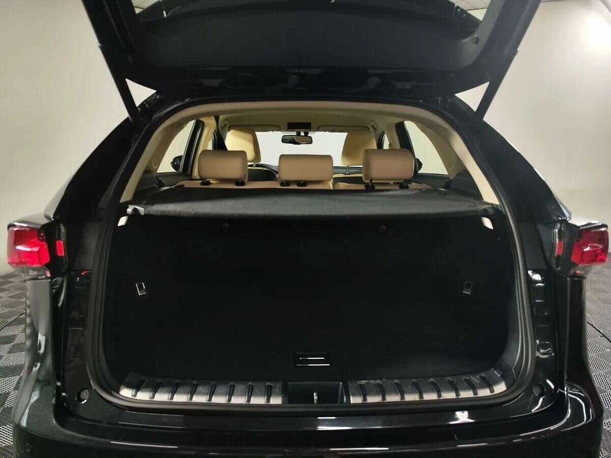 Б/У Лексус Н-Икс 2018 года. Фото: #5