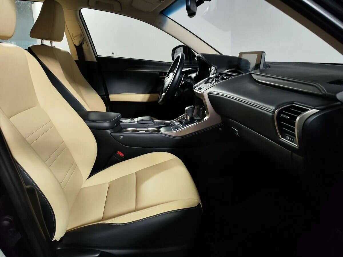 Б/У Лексус Н-Икс 2018 года. Фото: #9