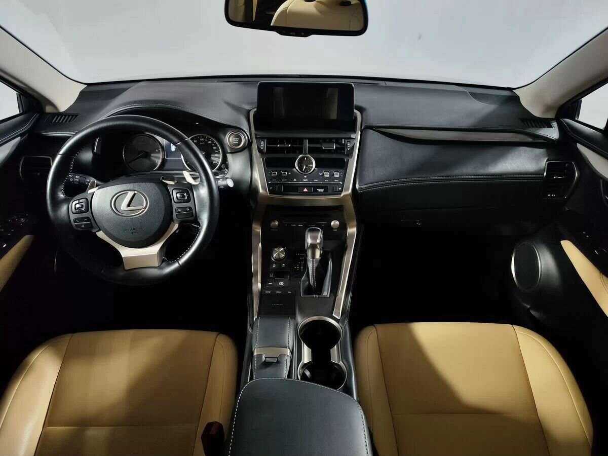 Б/У Лексус Н-Икс 2018 года. Фото: #11