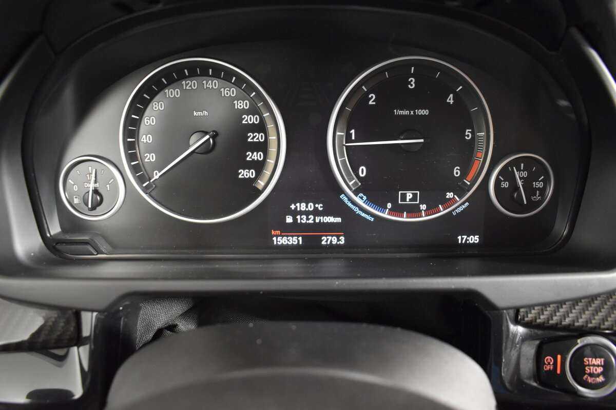 Б/У БМВ Икс5 2015 года. Фото: #13