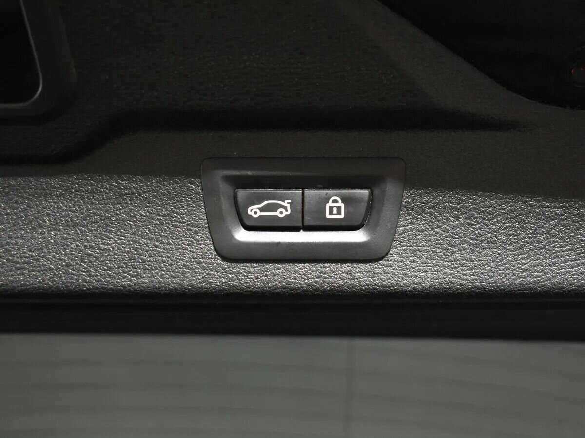 Б/У БМВ Икс5 2015 года. Фото: #11