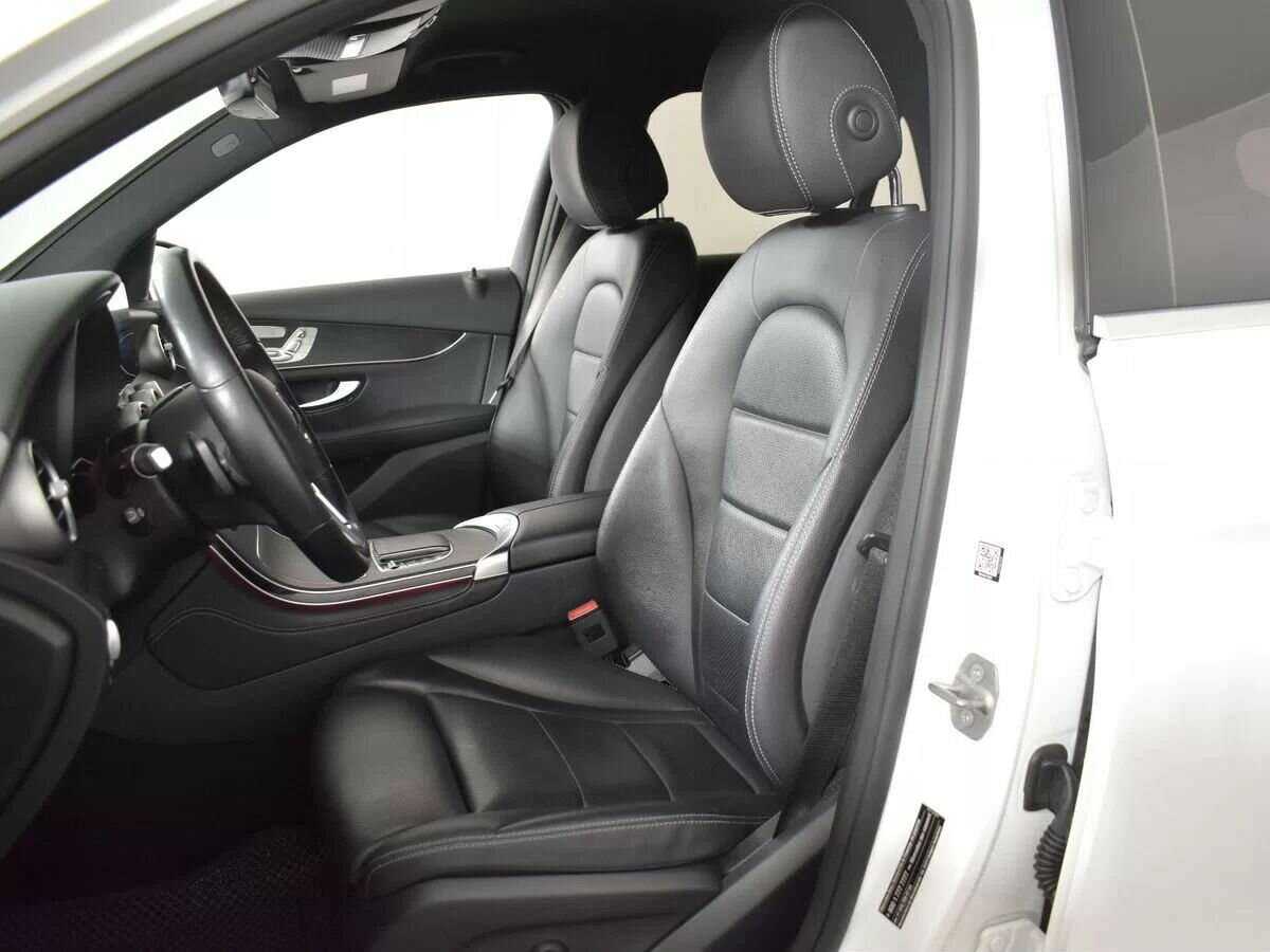 Б/У Мерседес-Бенц ГЛЦ 2020 года. Фото: #4