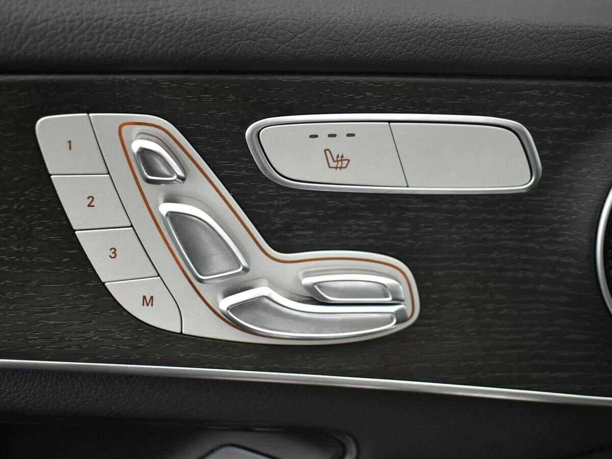 Б/У Мерседес-Бенц ГЛЦ 2020 года. Фото: #20