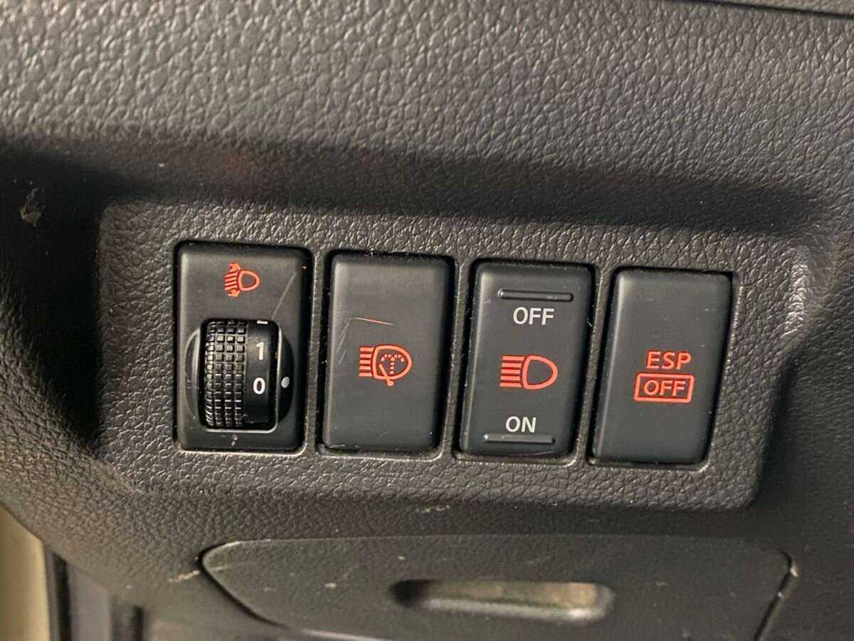 Б/У Ниссан Икс-Трейл 2008 года. Фото: #15