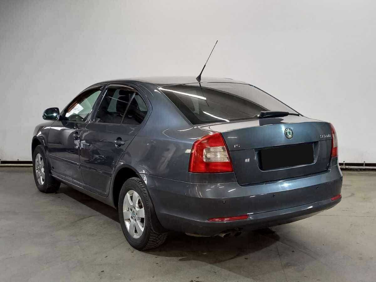 Б/У Шкода Октавия 2009 года. Фото: #6