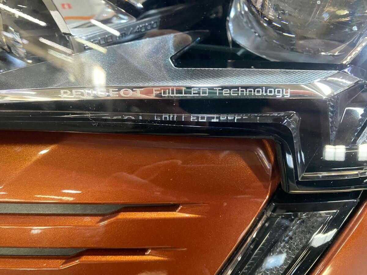 Б/У Пежо 5008 2021 года. Фото: #23