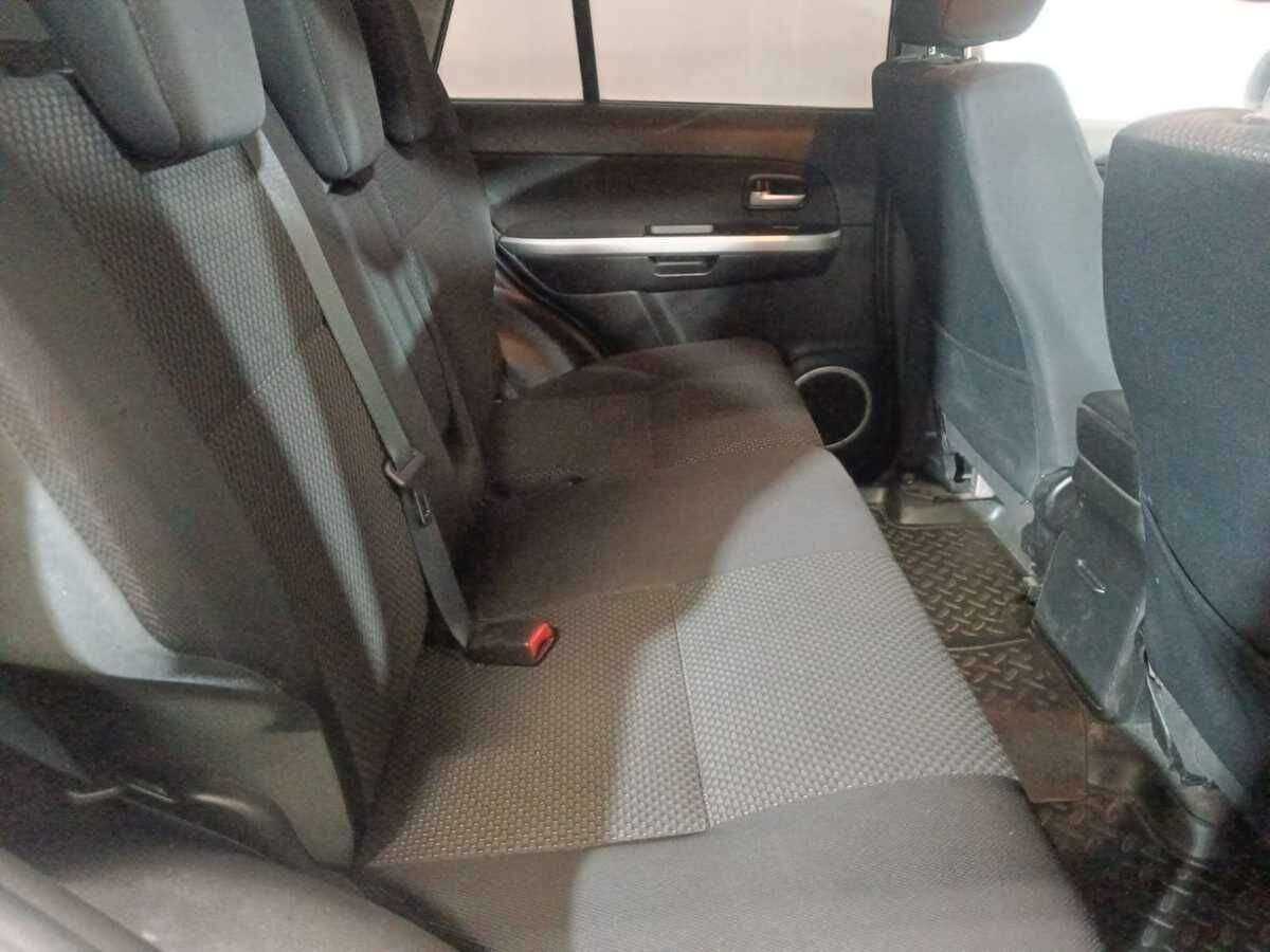 Б/У Сузуки Гранд Витара 2008 года. Фото: #10