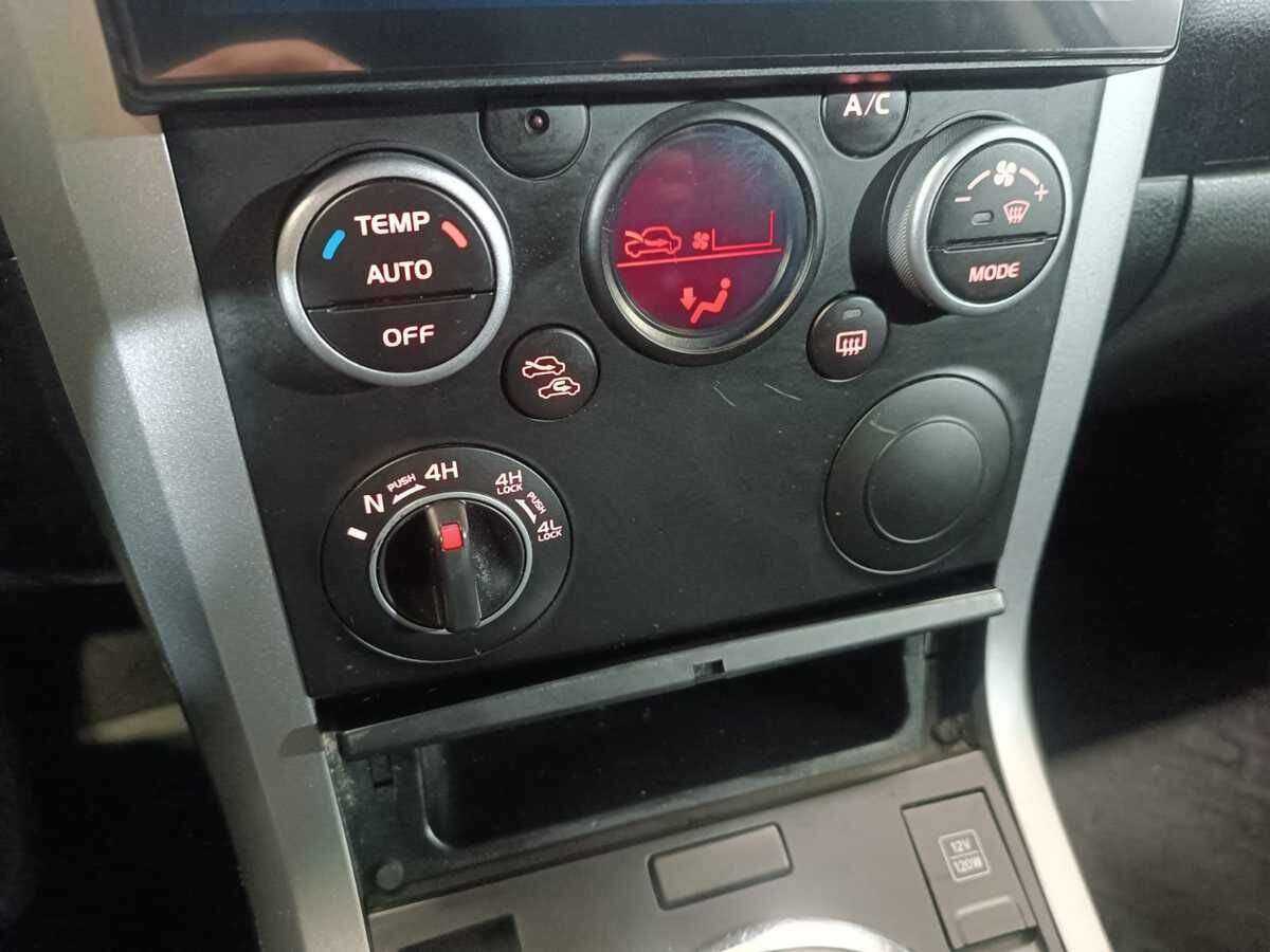 Б/У Сузуки Гранд Витара 2008 года. Фото: #13