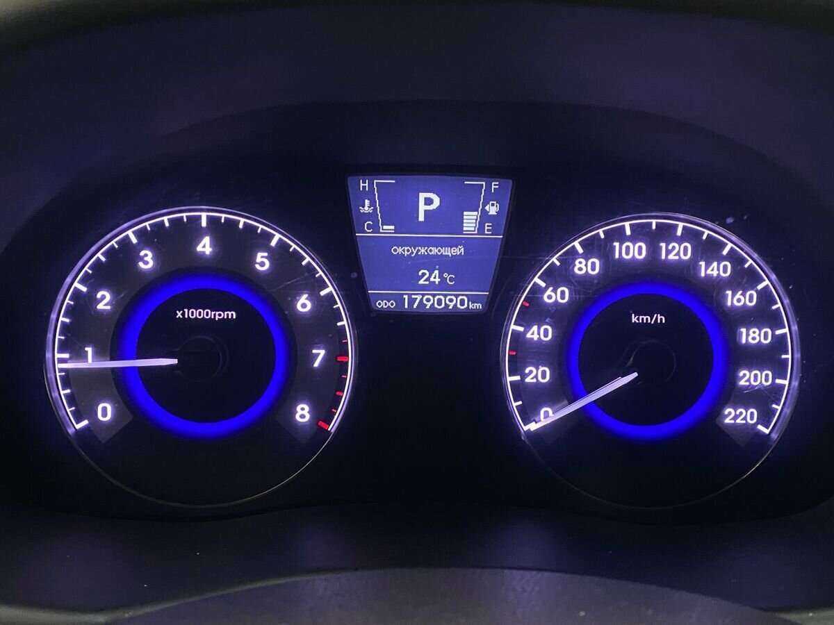 Б/У Хендай Солярис 2012 года. Фото: #12