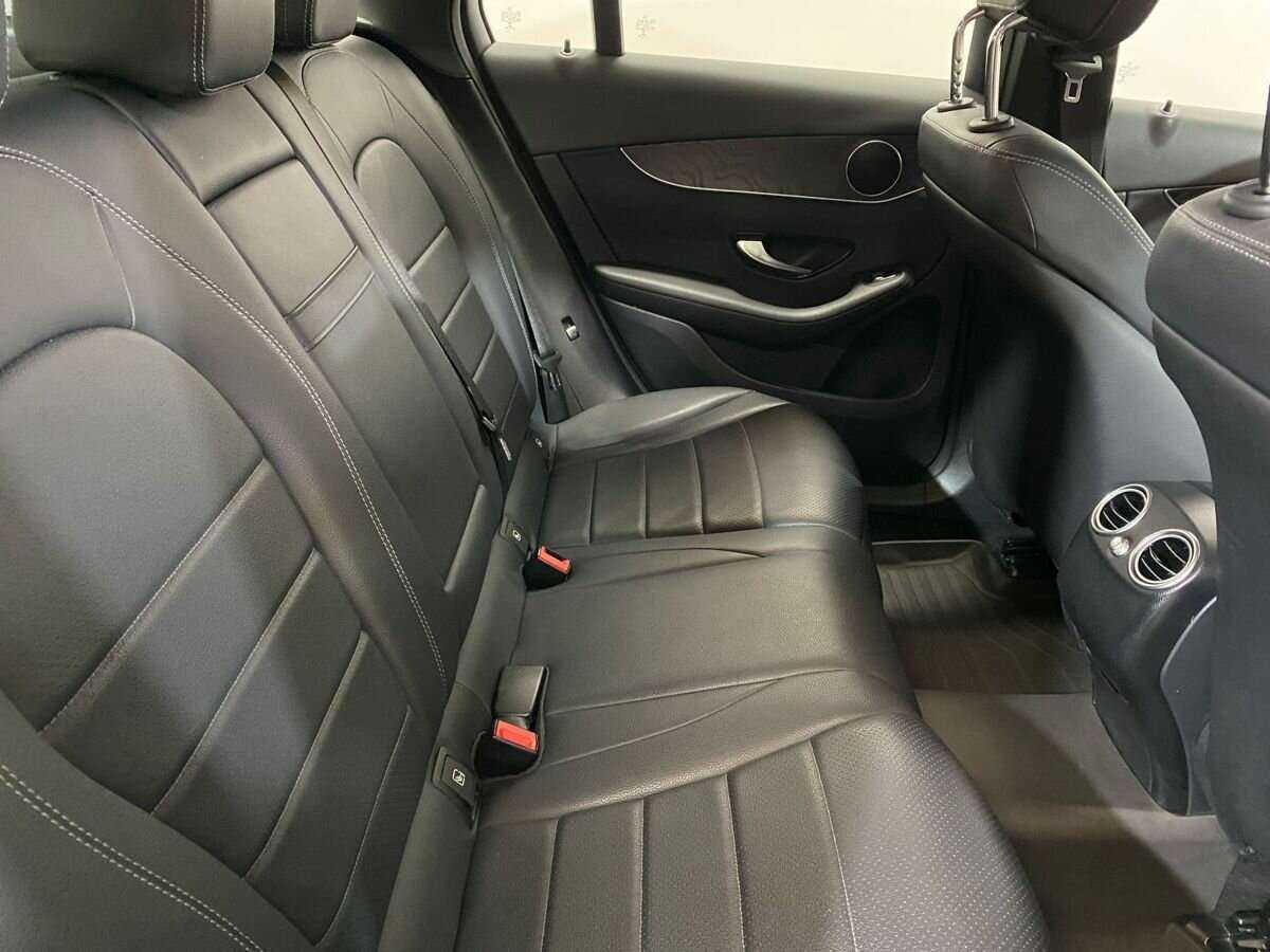 Б/У Мерседес-Бенц ГЛЦ 2018 года. Фото: #10