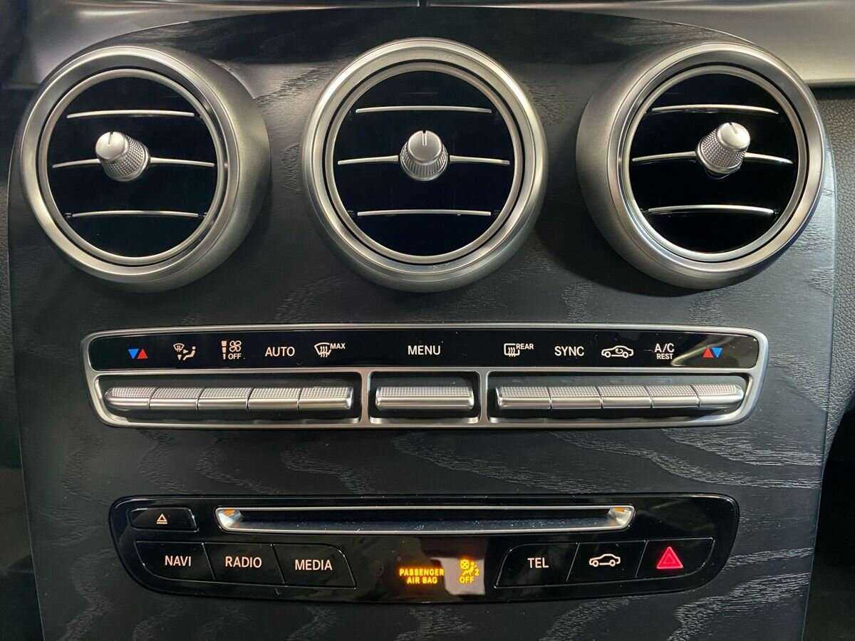 Б/У Мерседес-Бенц ГЛЦ 2018 года. Фото: #14