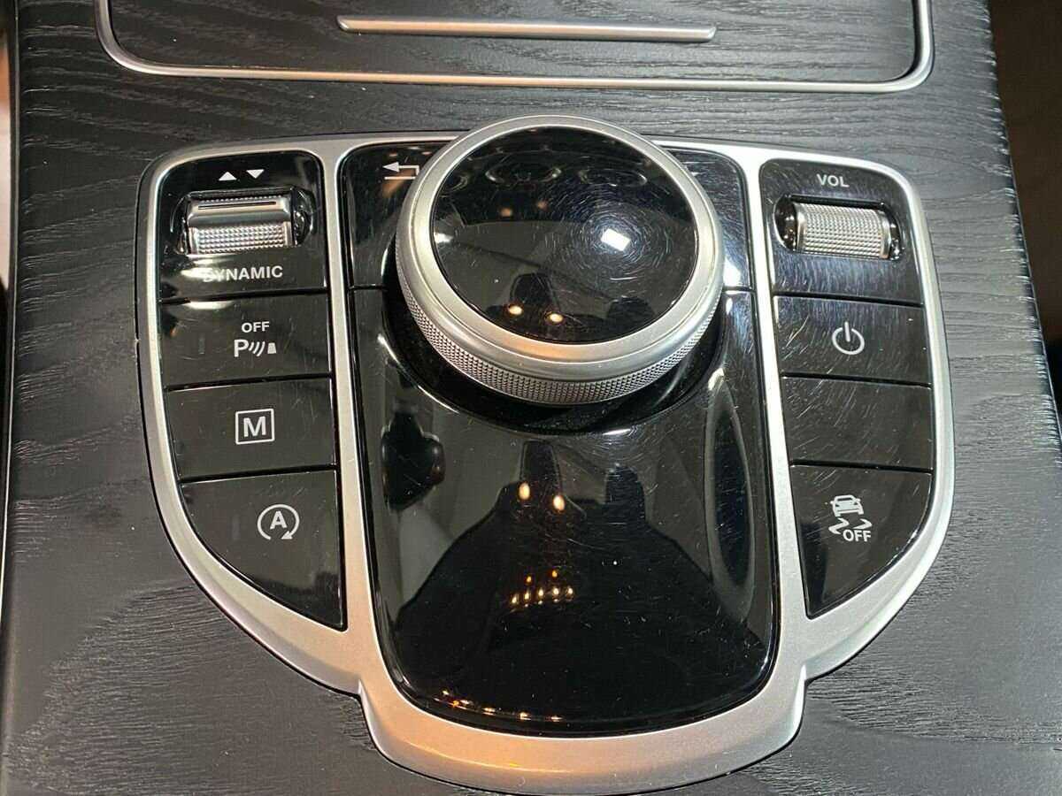 Б/У Мерседес-Бенц ГЛЦ 2018 года. Фото: #15