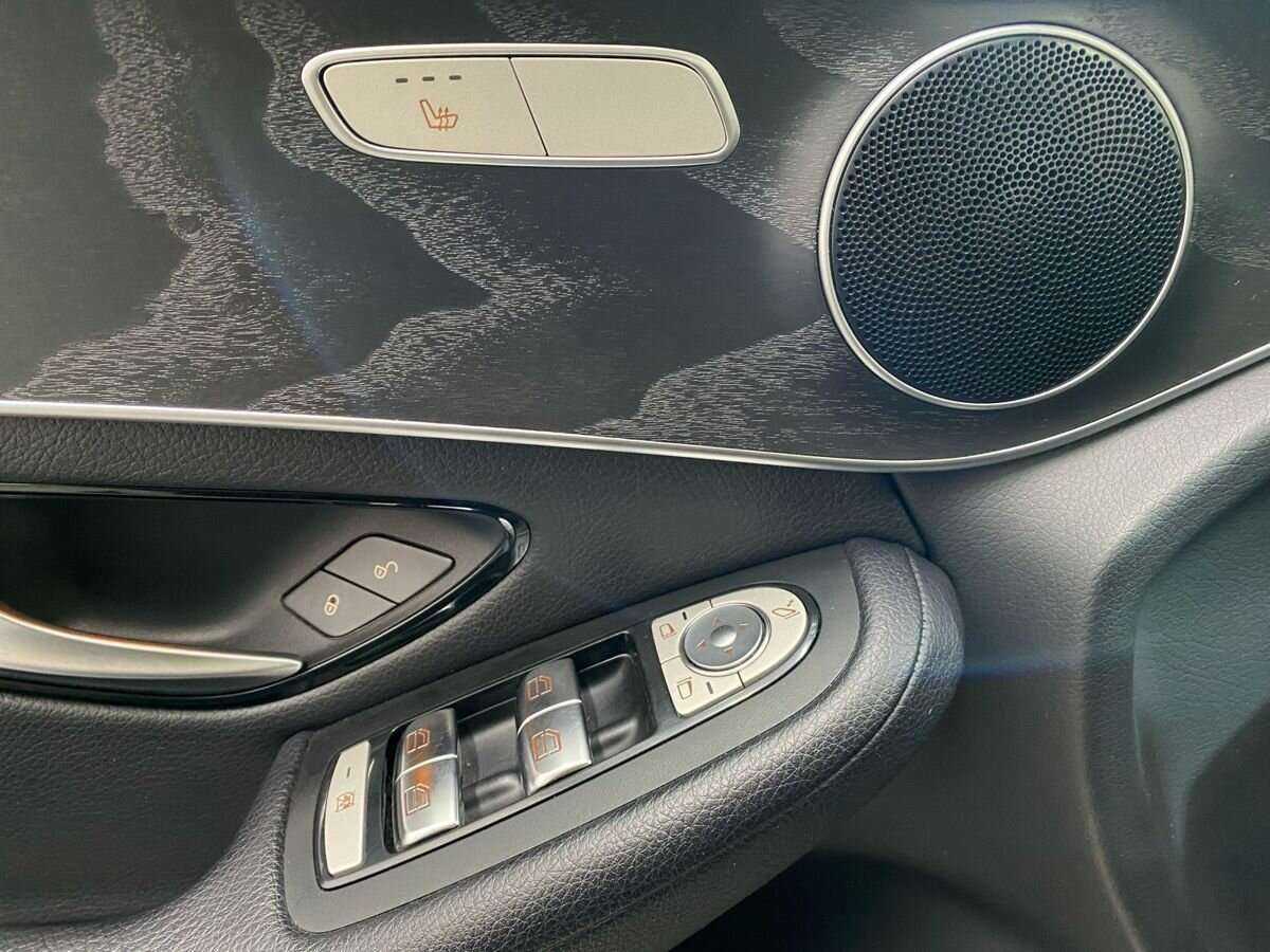 Б/У Мерседес-Бенц ГЛЦ 2018 года. Фото: #17