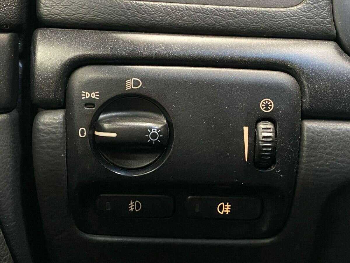 Б/У Вольво С80 2004 года. Фото: #13