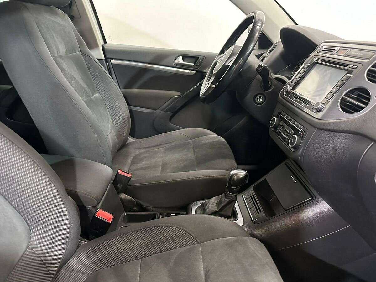 Б/У Фольксваген Тигуан 2011 года. Фото: #9