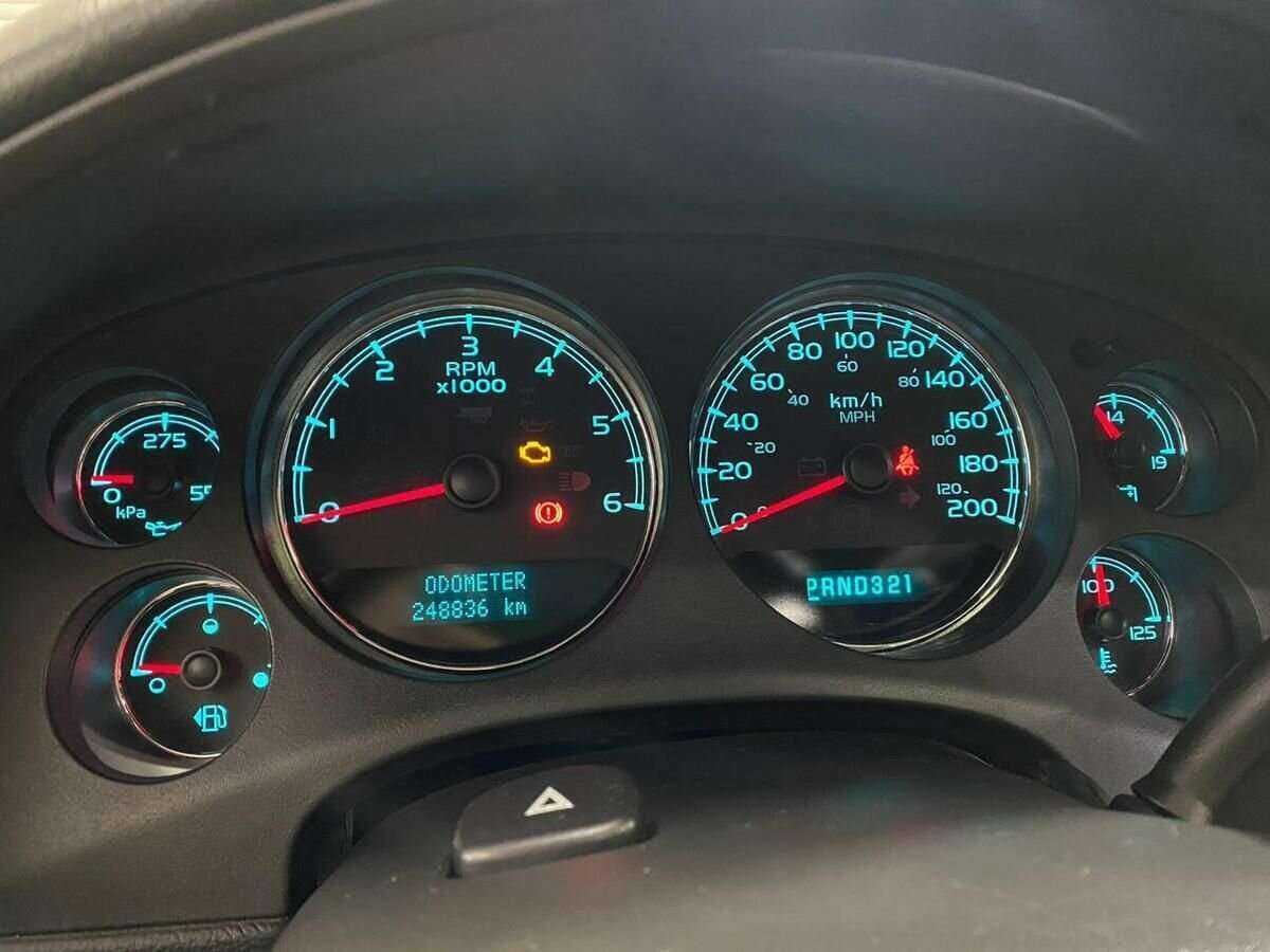 Б/У Шевроле Тахо 2008 года. Фото: #11