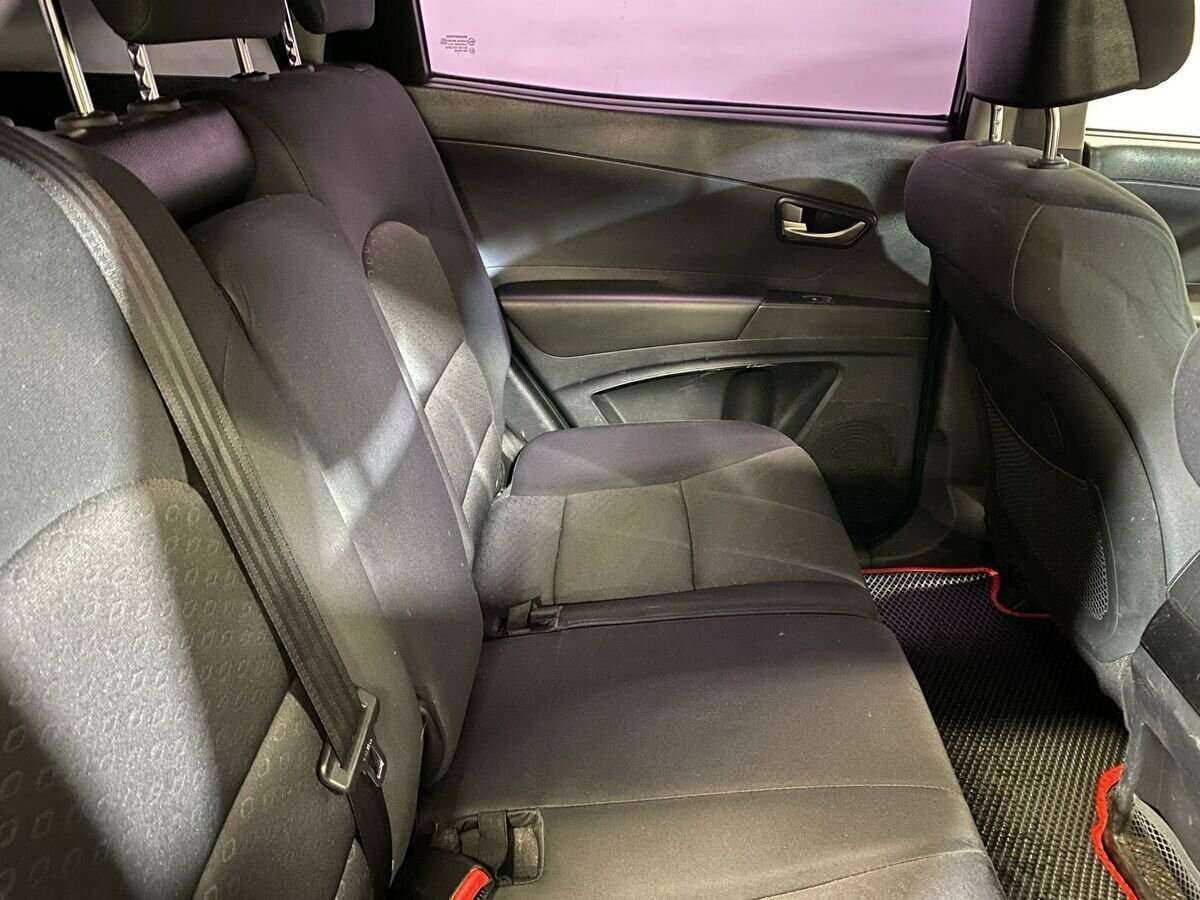 Б/У Сан-Ён Актион 2011 года. Фото: #9