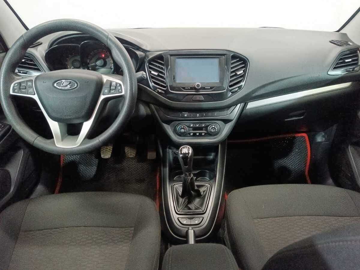 Б/У Лада (ВАЗ) Веста 2019 года. Фото: #8