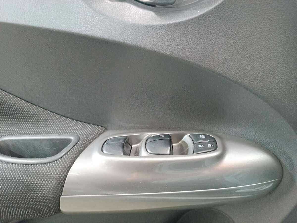 Б/У Ниссан Жук 2011 года. Фото: #16