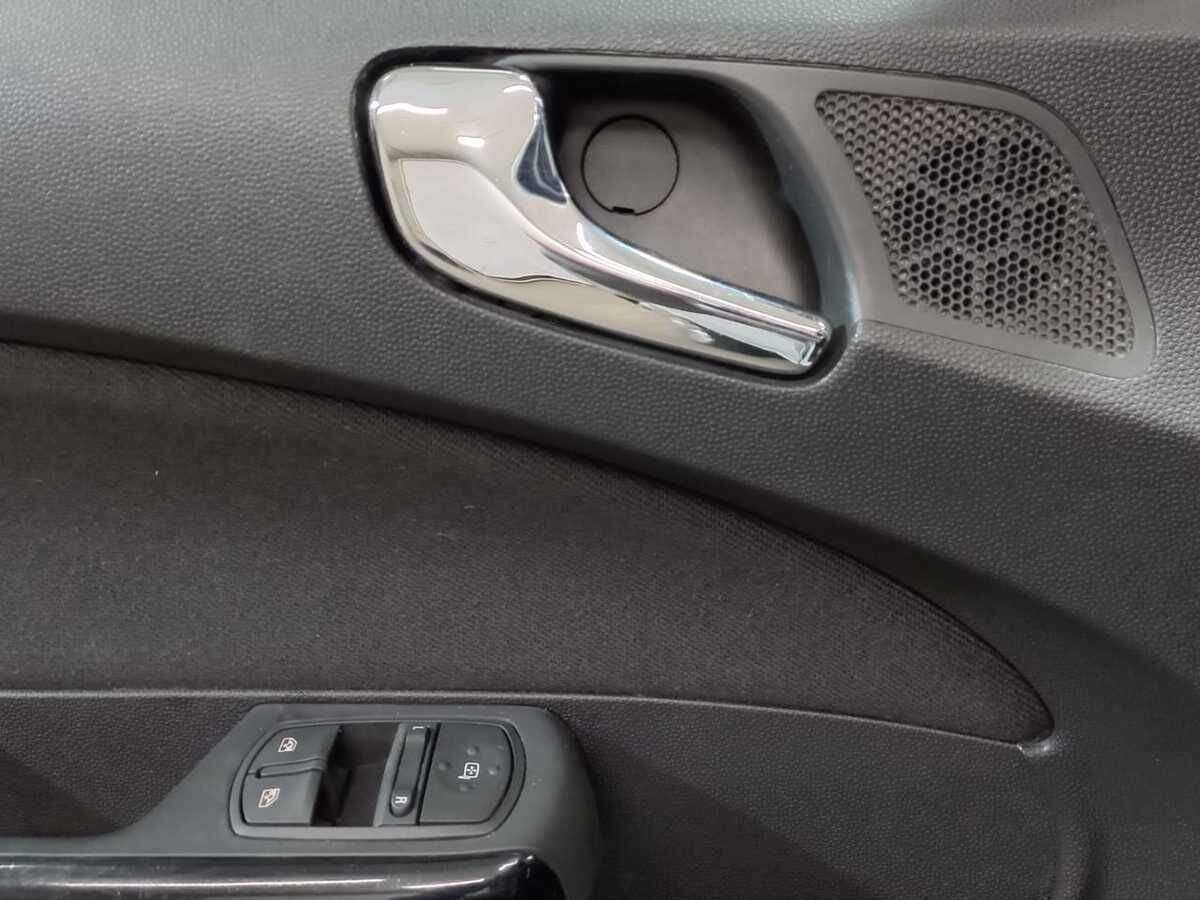 Б/У Опель Корса 2012 года. Фото: #14