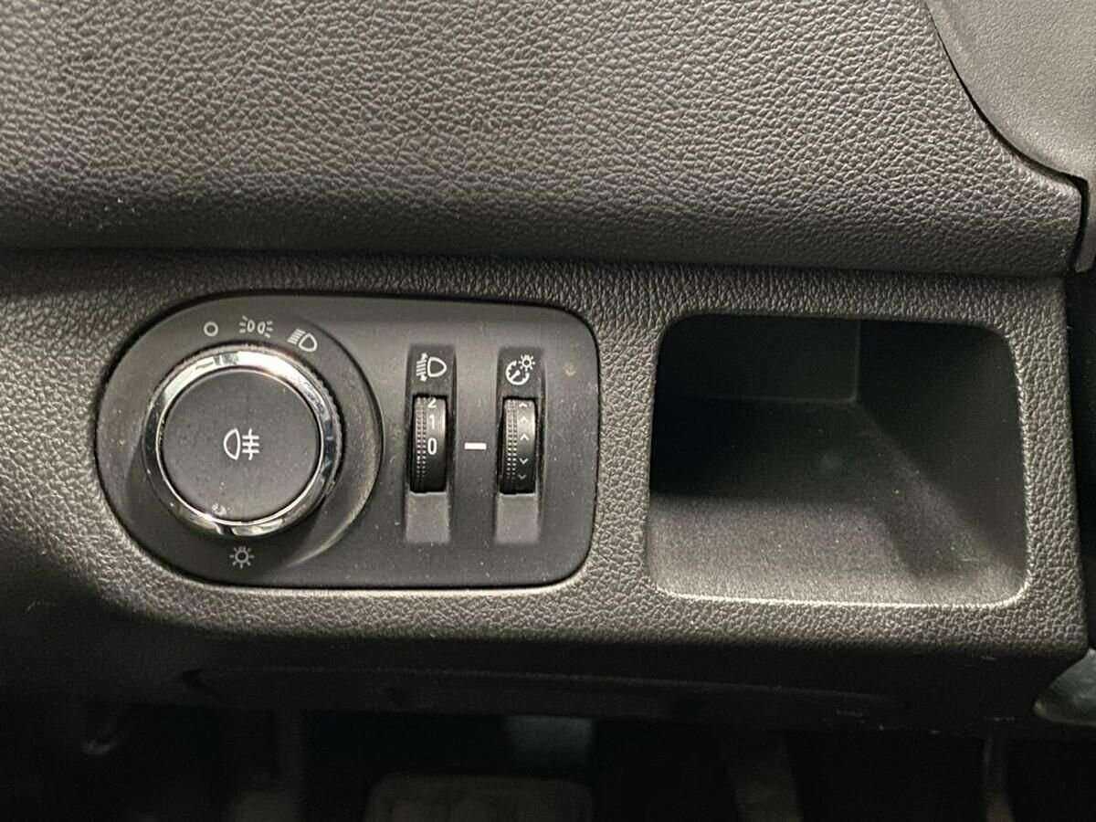 Б/У Опель Мерива 2011 года. Фото: #15