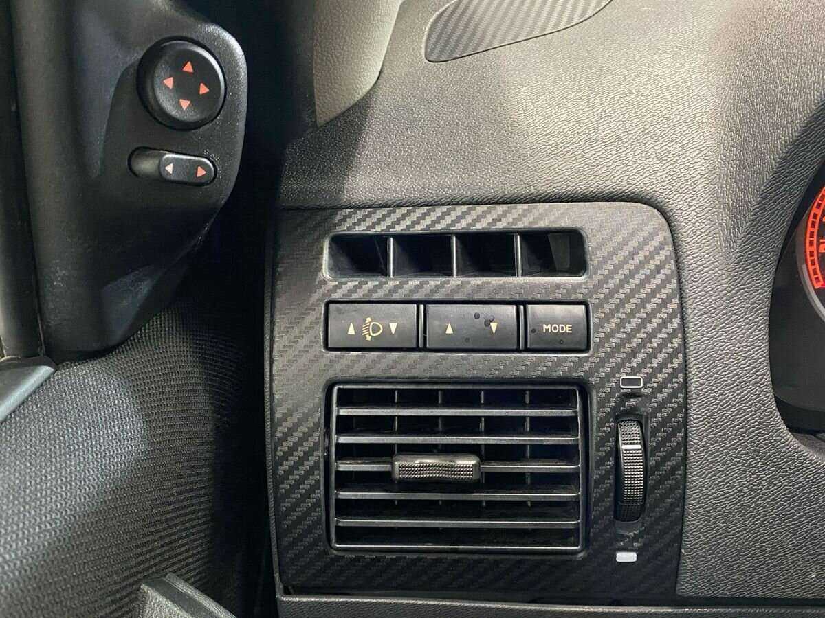 Б/У Фиат Альбеа 2010 года. Фото: #14