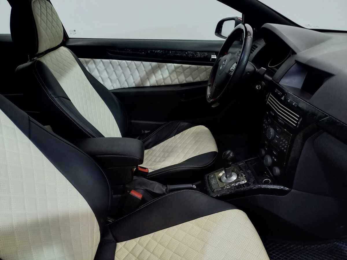 Б/У Опель Астра 2008 года. Фото: #9