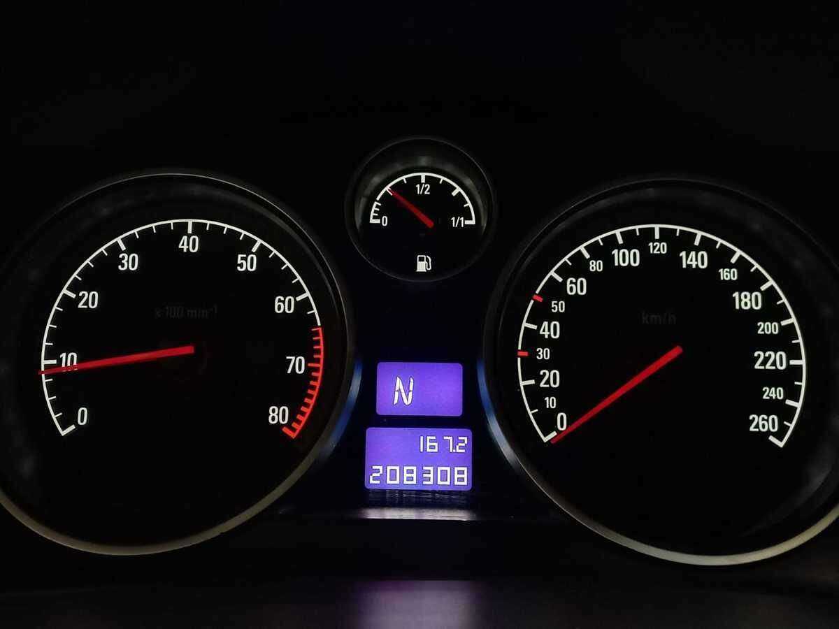 Б/У Опель Астра 2008 года. Фото: #11