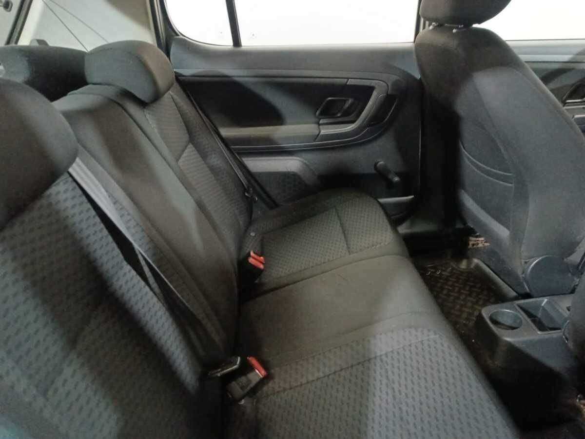 Б/У Шкода Фабия 2010 года. Фото: #9