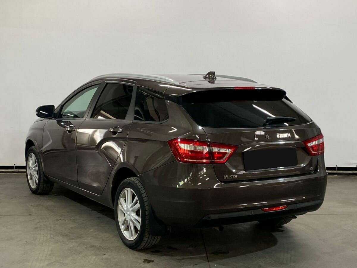 Б/У Лада (ВАЗ) Веста 2018 года. Фото: #6