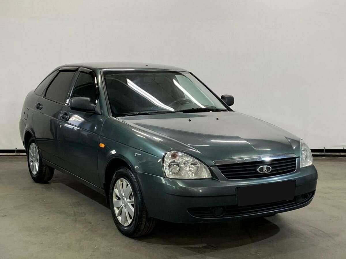 Б/У Лада (ВАЗ) Приора 2011 года. Фото: #2