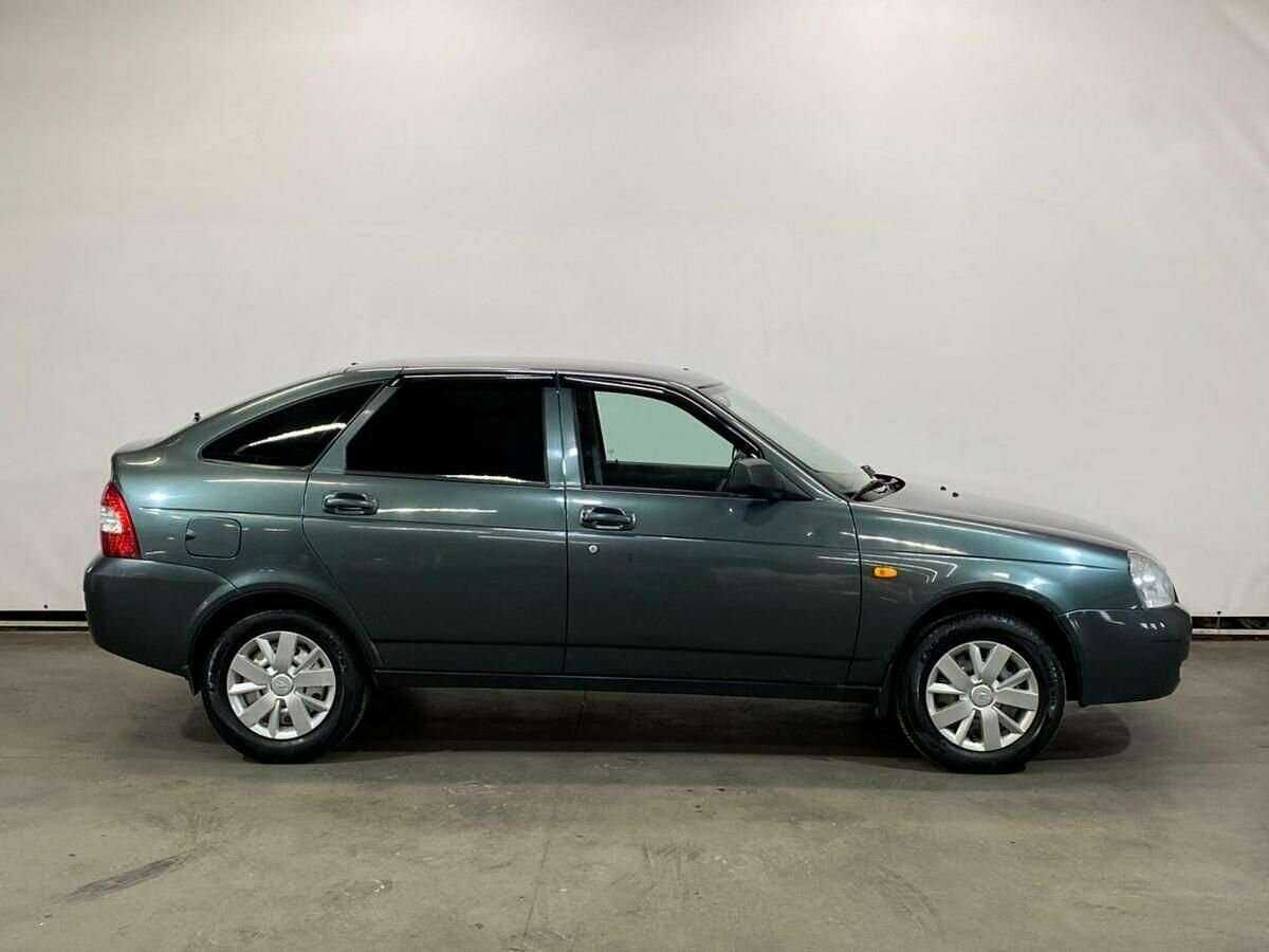 Б/У Лада (ВАЗ) Приора 2011 года. Фото: #3