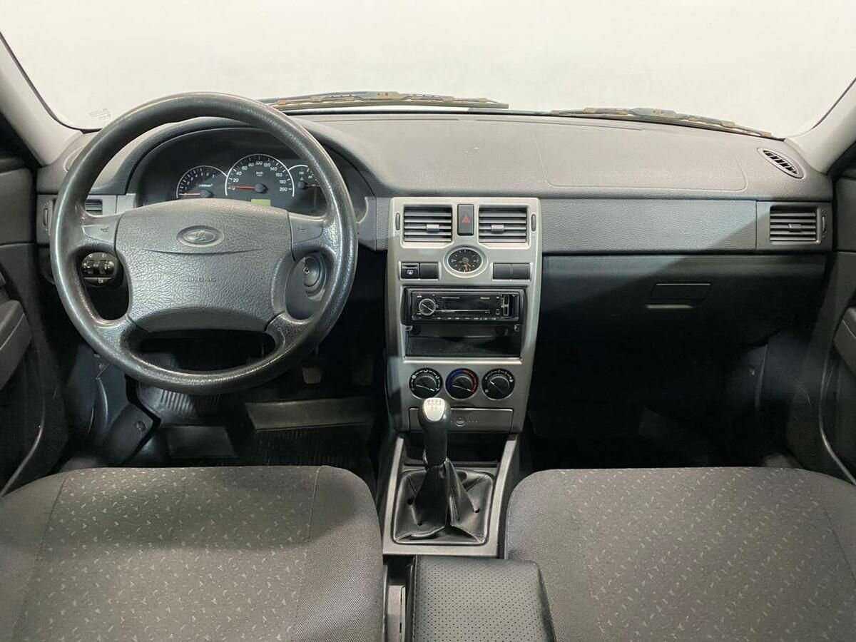 Б/У Лада (ВАЗ) Приора 2011 года. Фото: #8