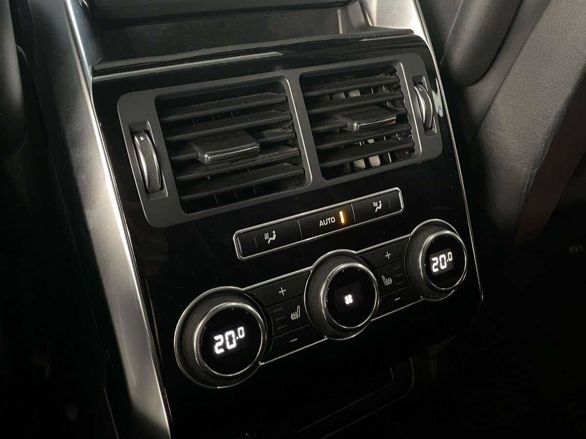 Б/У Лэнд Ровер Рэнж Ровер Спорт 2013 года. Фото: #14