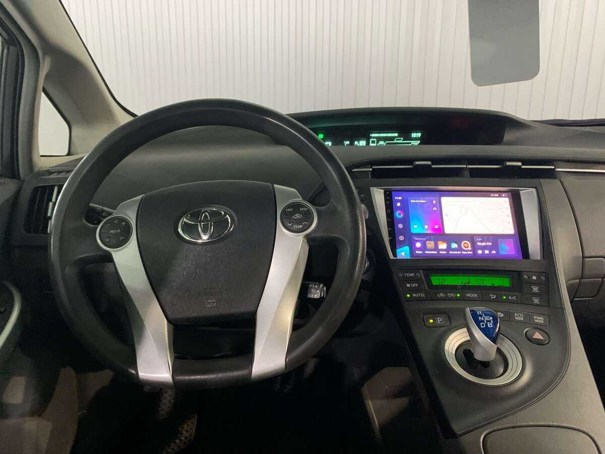 Б/У Тойота Приус 2009 года. Фото: #9