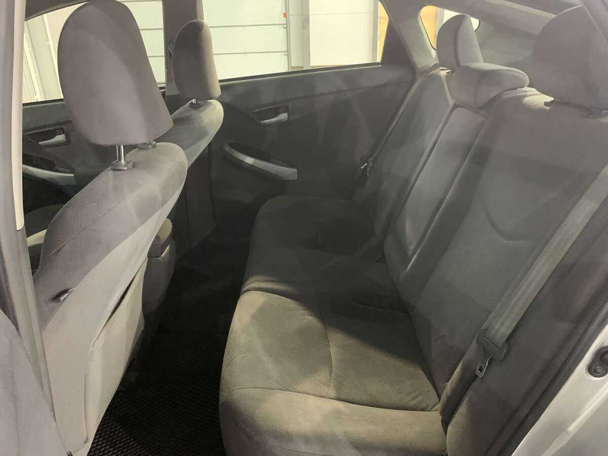 Б/У Тойота Приус 2009 года. Фото: #11