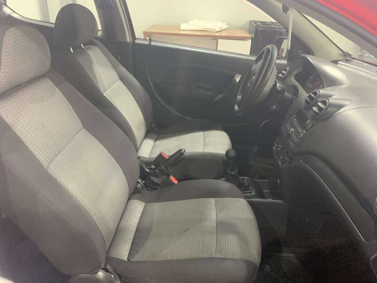 Б/У Шевроле Авео 2010 года. Фото: #14