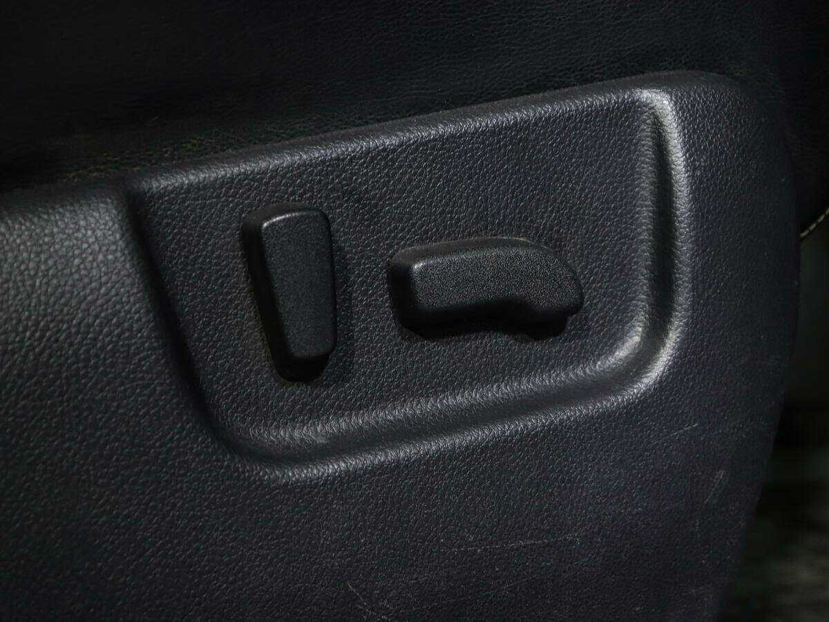 Б/У Ниссан Икс-Трейл 2011 года. Фото: #11