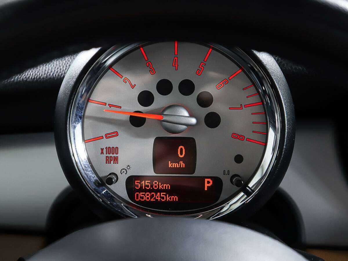 Б/У Мини Хэтч 2012 года. Фото: #14