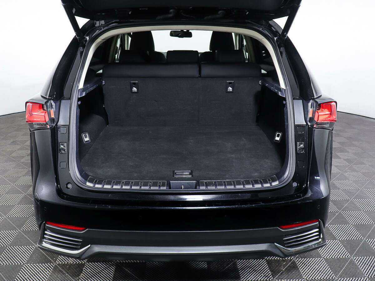 Б/У Лексус Н-Икс 2020 года. Фото: #9