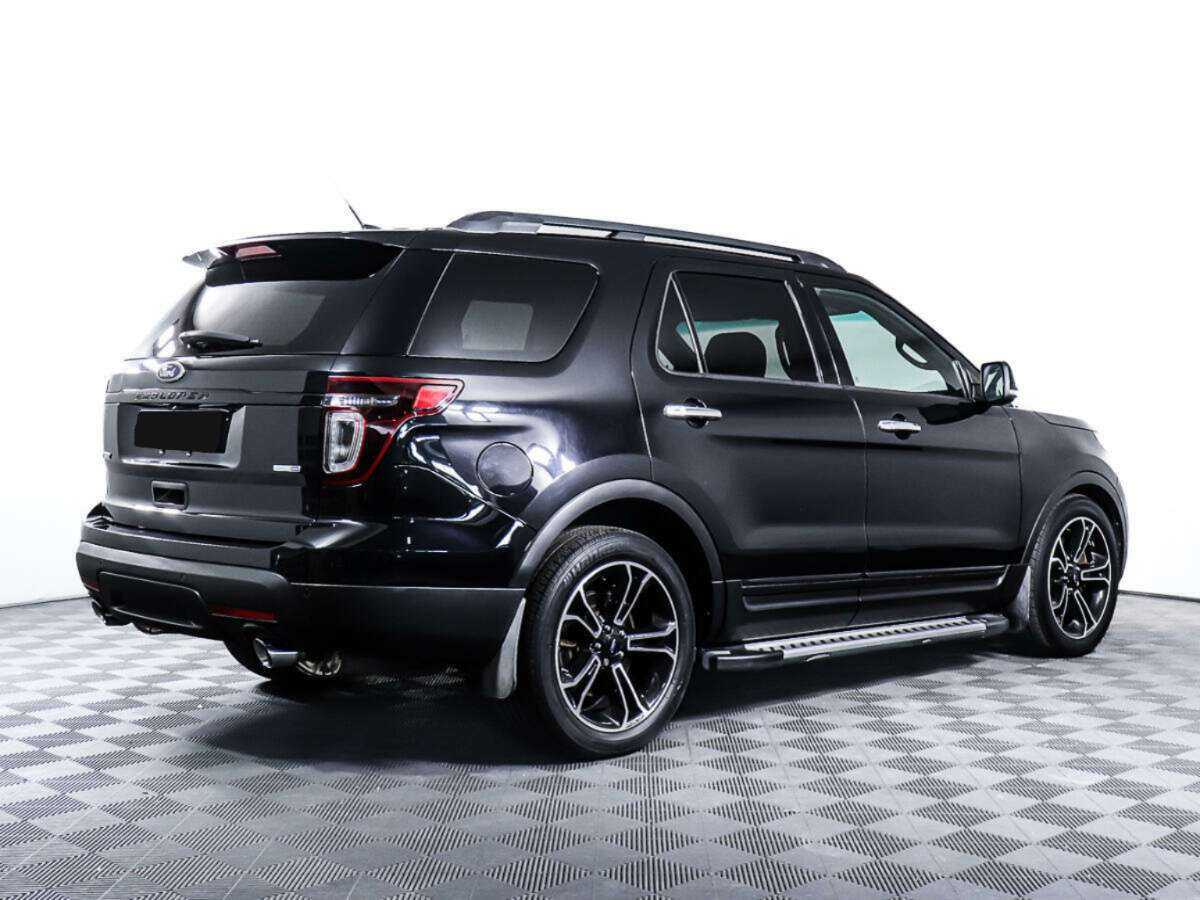 Б/У Форд Експлорер 2013 года. Фото: #4